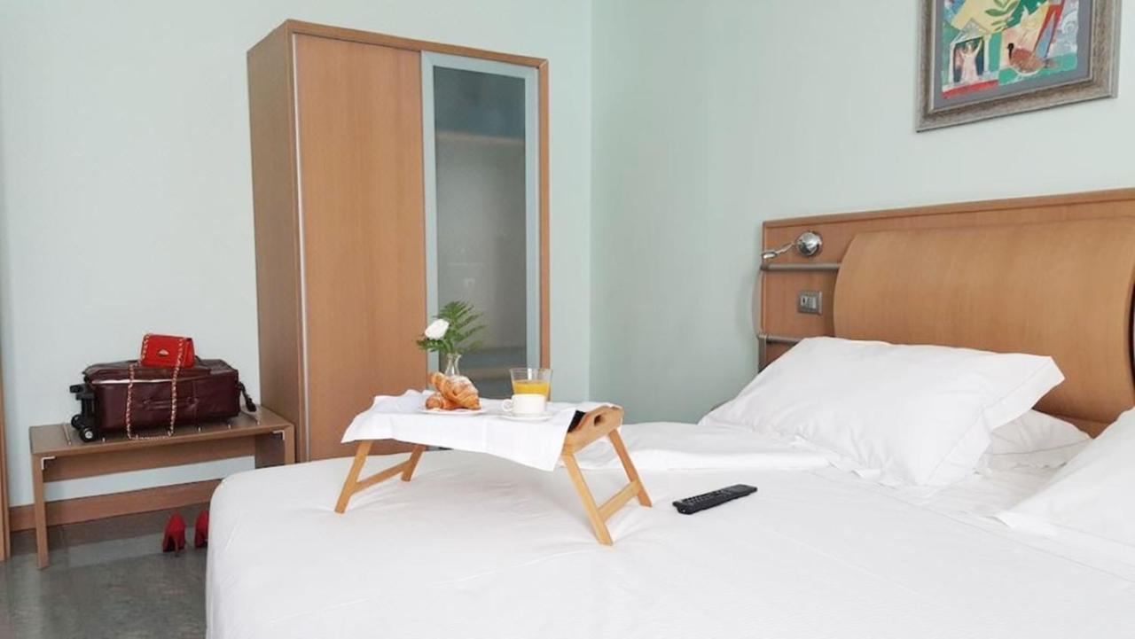 Hotel Marina Palace & Congress Hall Aci Trezza