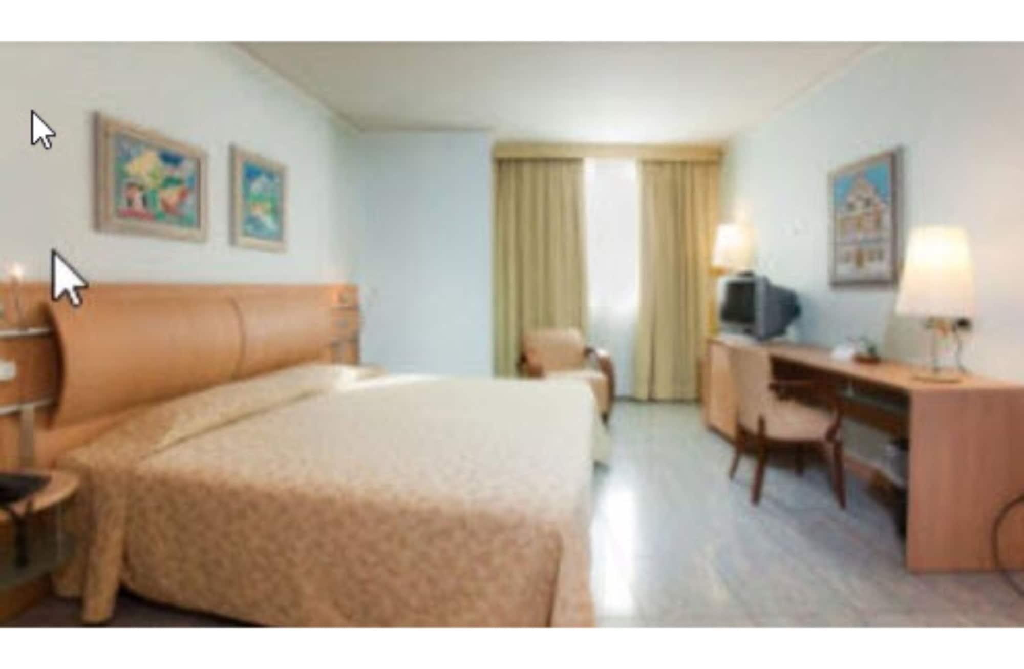 Marina Palace & Congress Hall Hotel 4*