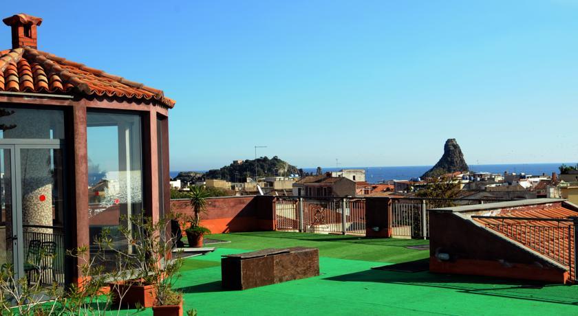 Marina Palace & Congress Hall