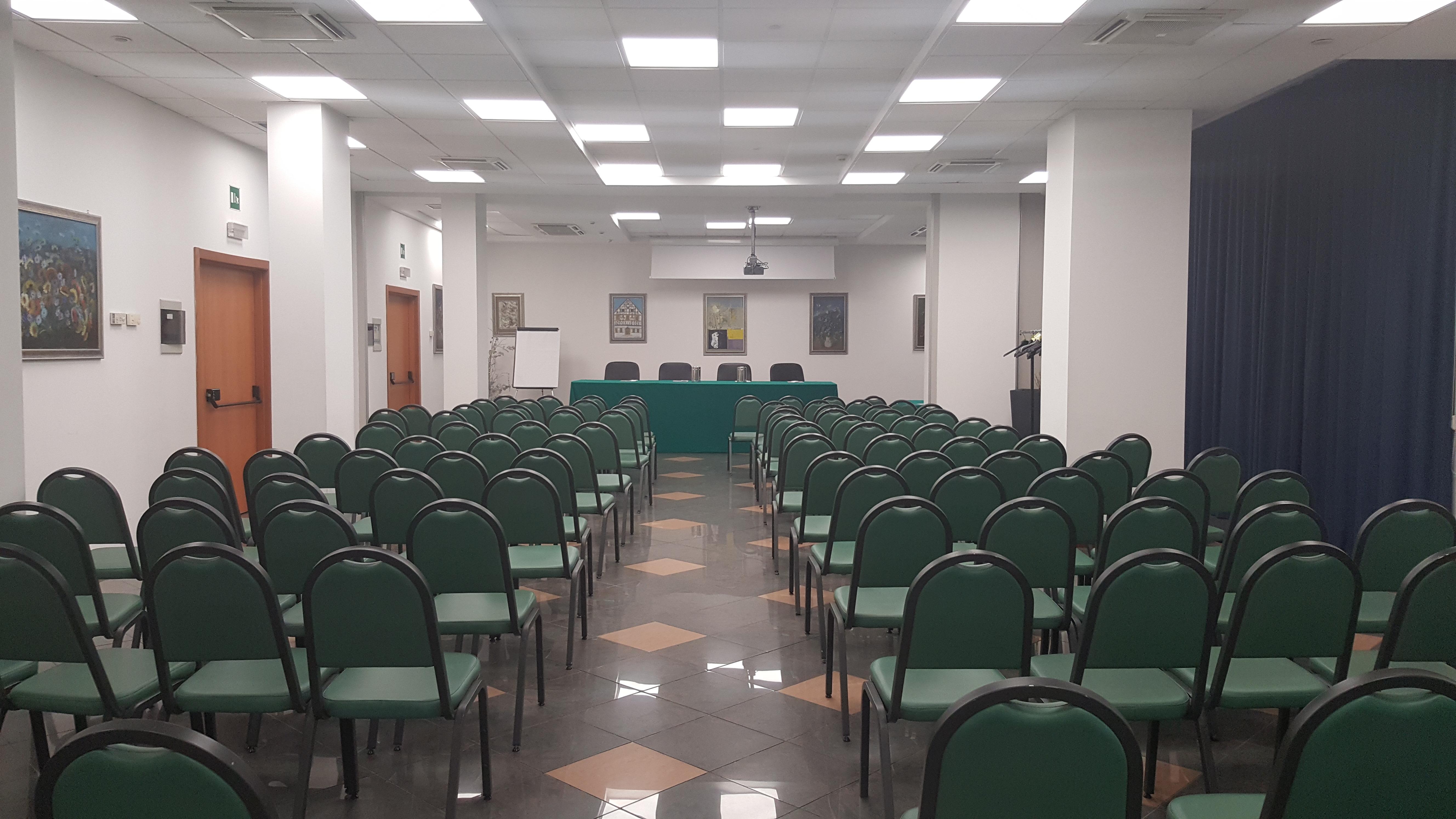 Hotel Marina Palace & Congress Hall 4*