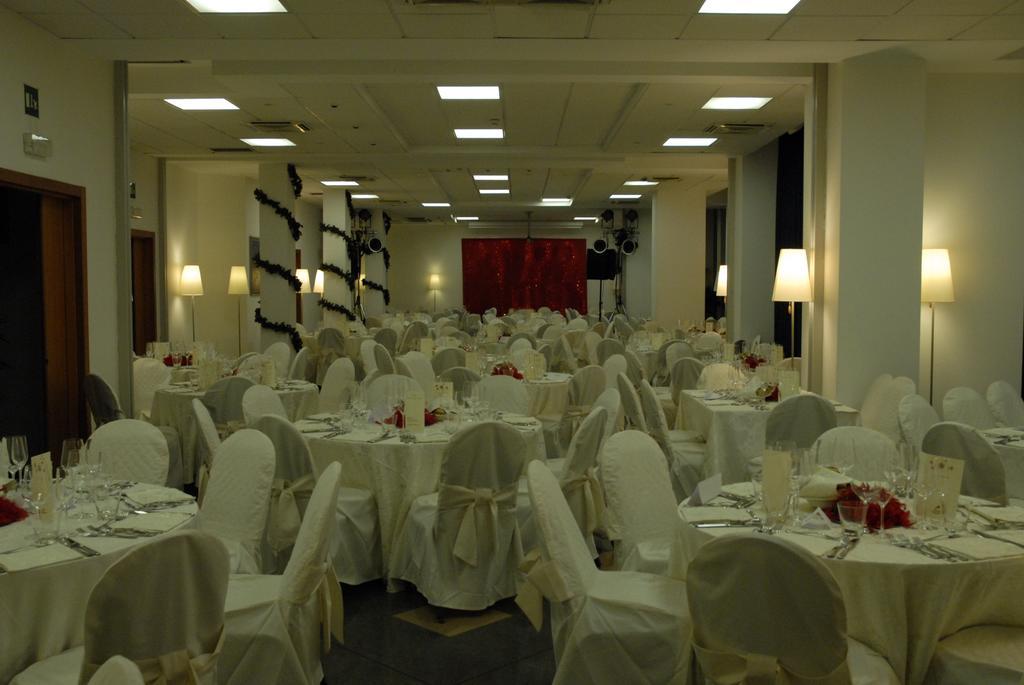 Marina Palace & Congress Hall Hotel 4*