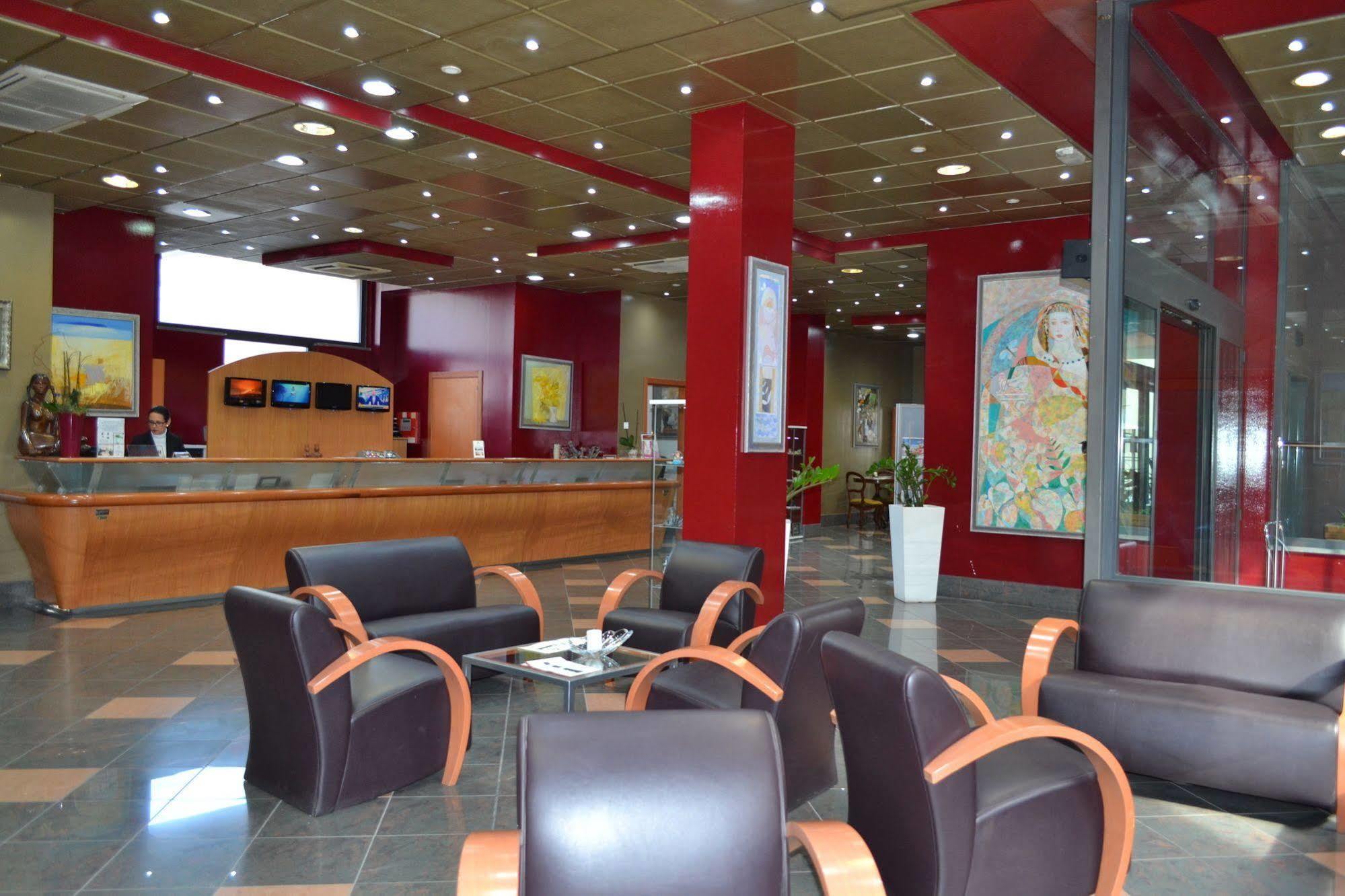 Hotel Marina Palace & Congress Hall Aci Trezza